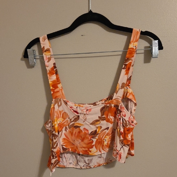 Petal & Pup Floral High-Low Maxi Skirt With Matching Crop Top Set - Picture 4 of 6